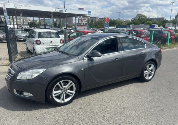 Opel Insignia cena 26900 przebieg: 197000, rok produkcji 2009 z Chmielnik małe 667